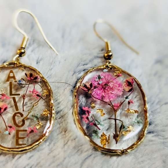 Personalized earrings with real flowers - Picture 2 of 5
